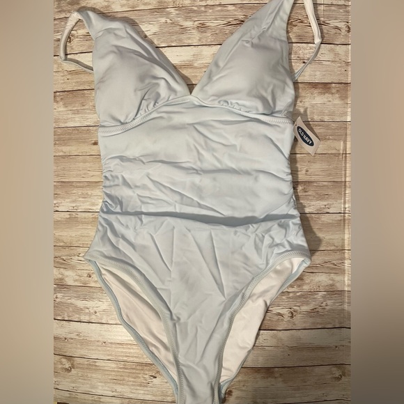 🆕 RESERVED BB Old Navy Women’s Ruched Deep V-Neck One Piece Swim Swimsuit - Picture 3 of 12